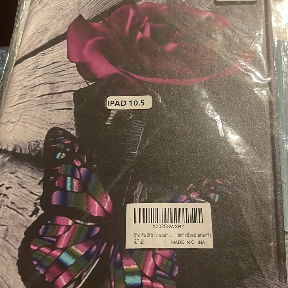 iPad cover - Picture 3 of 3